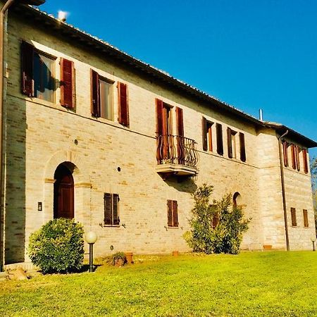 Ca' Tomassino Holiday Apartments Urbino Exteriör bild