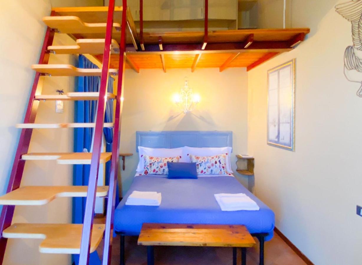 Ca' Tomassino Holiday Apartments Urbino Exteriör bild